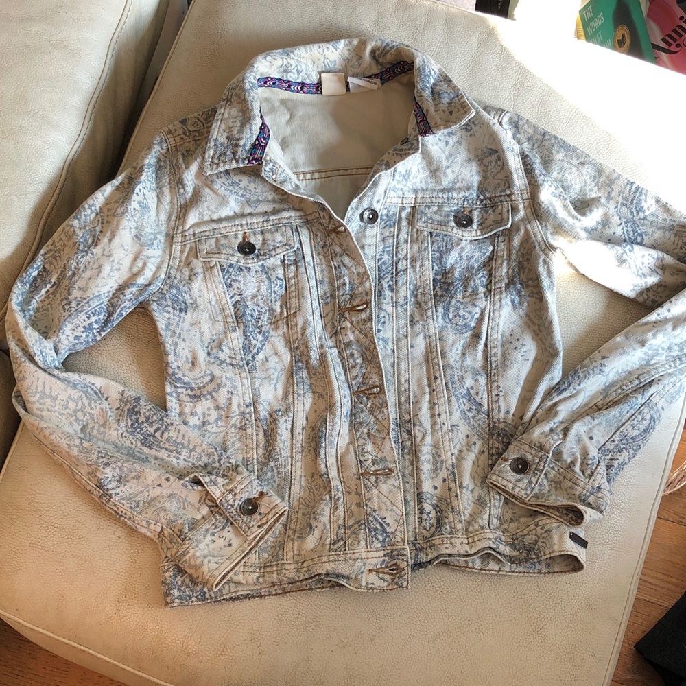 Vintage Roxy paisley design blue denim jacket